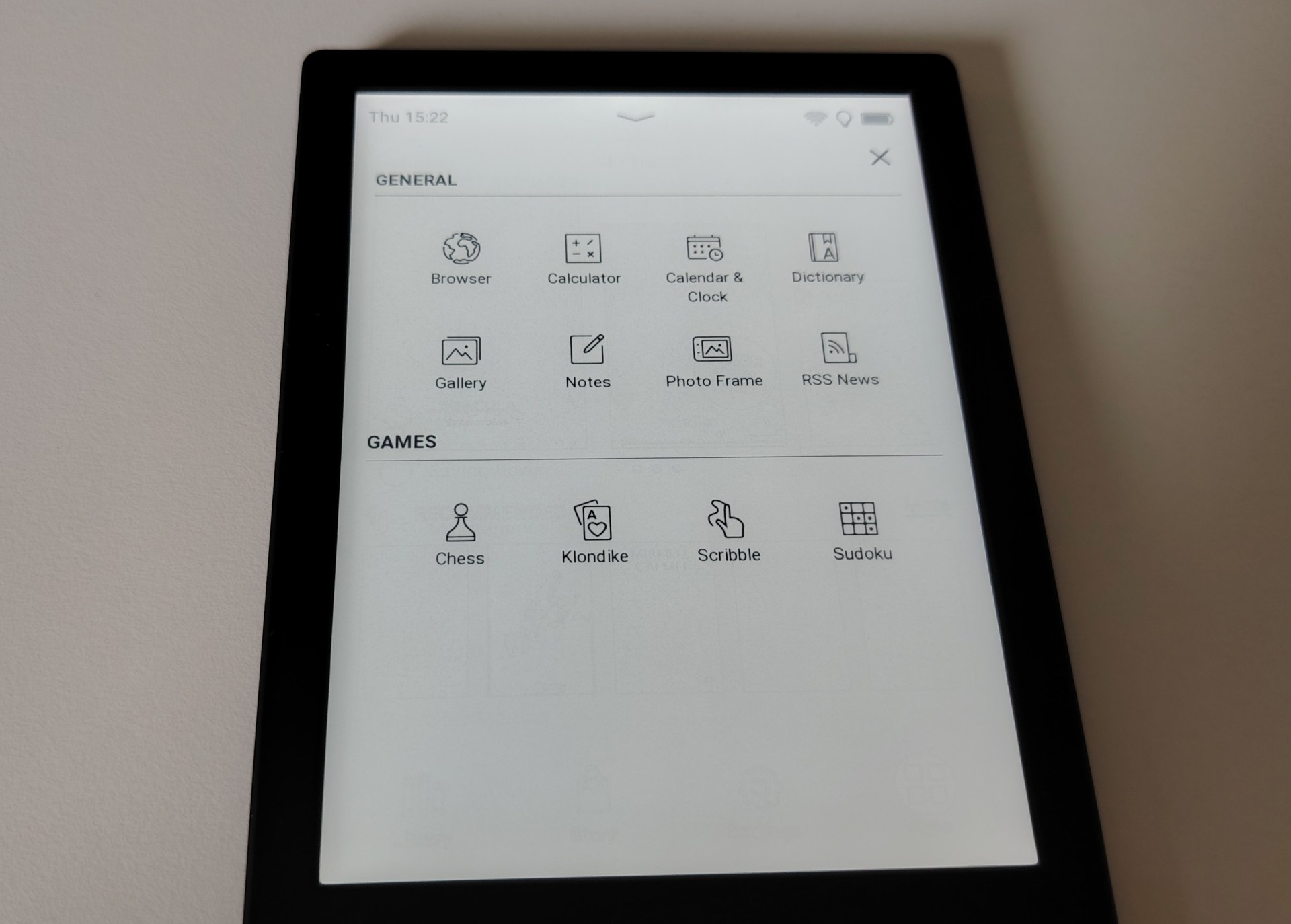 Pocketbook Verse Lite Review : a Good Affordable E-reader