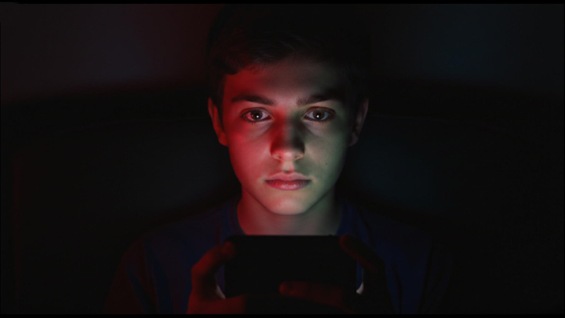 6 Simple Ways to (Re)Ignite a Love of Reading in Kids